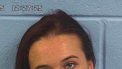 Leah Nichole Bragg, 24, is charged with wreckless endangerment.