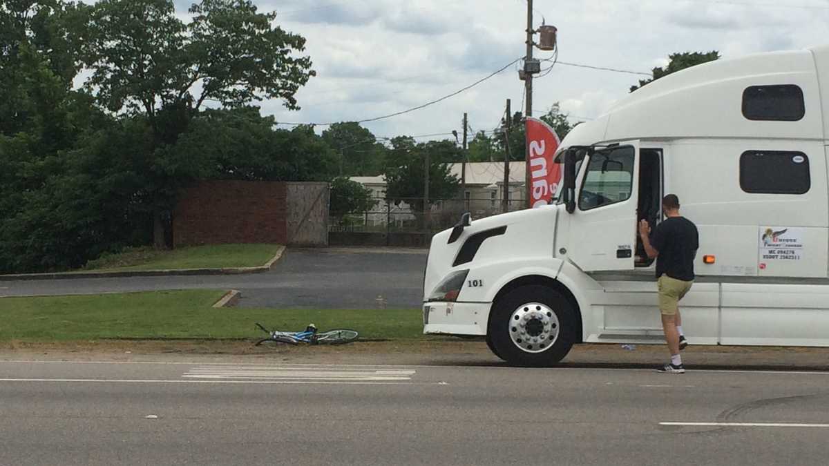 Bicyclist Hit By Tractor Trailer In Birmingham