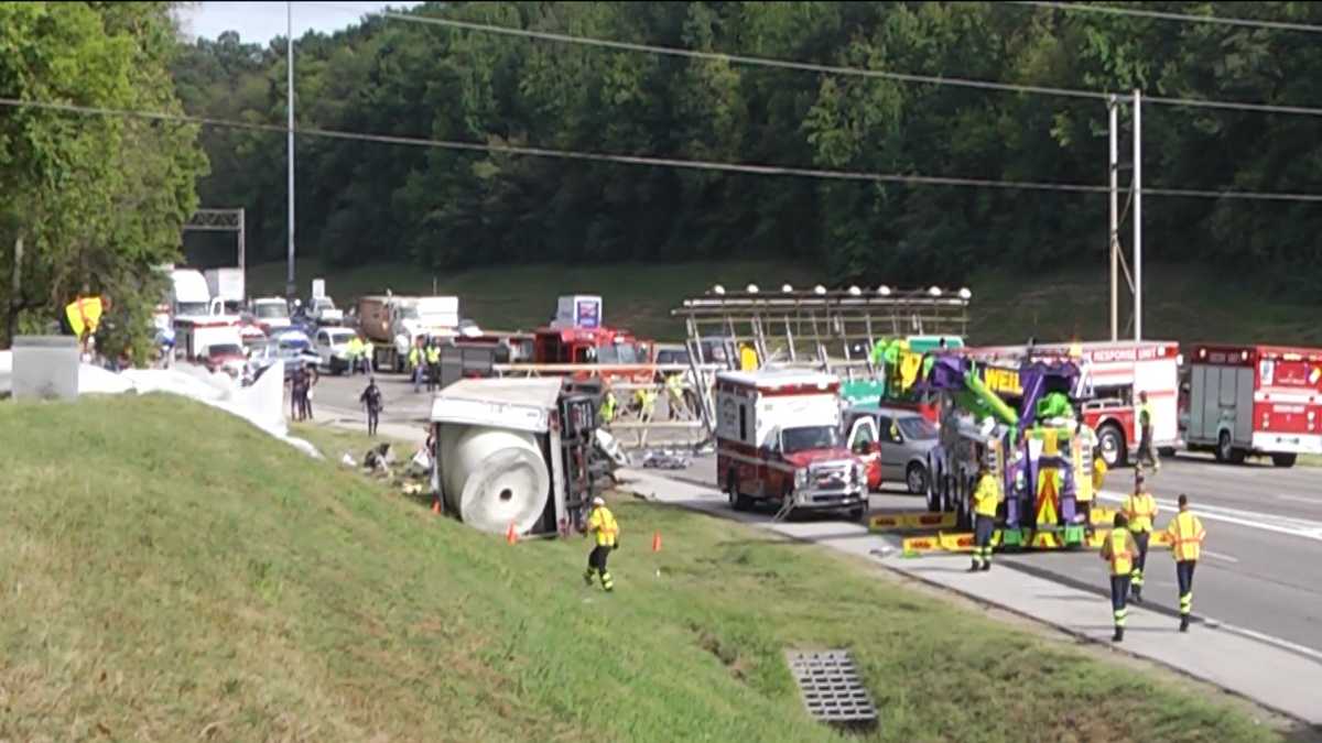 Fatal wreck closes I20/59 SB at Arkadelphia Road