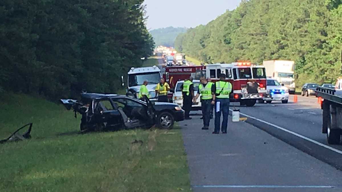 Three-vehicle accident reported on I-459 North in Hoover