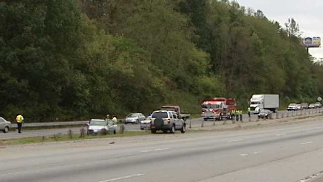 Woman dies after I-77 crash in Yadkin Co.