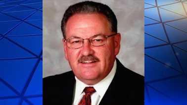 Longtime Wayne County Sheriff Carey Winders died unexpectedly of a massive heart attack.