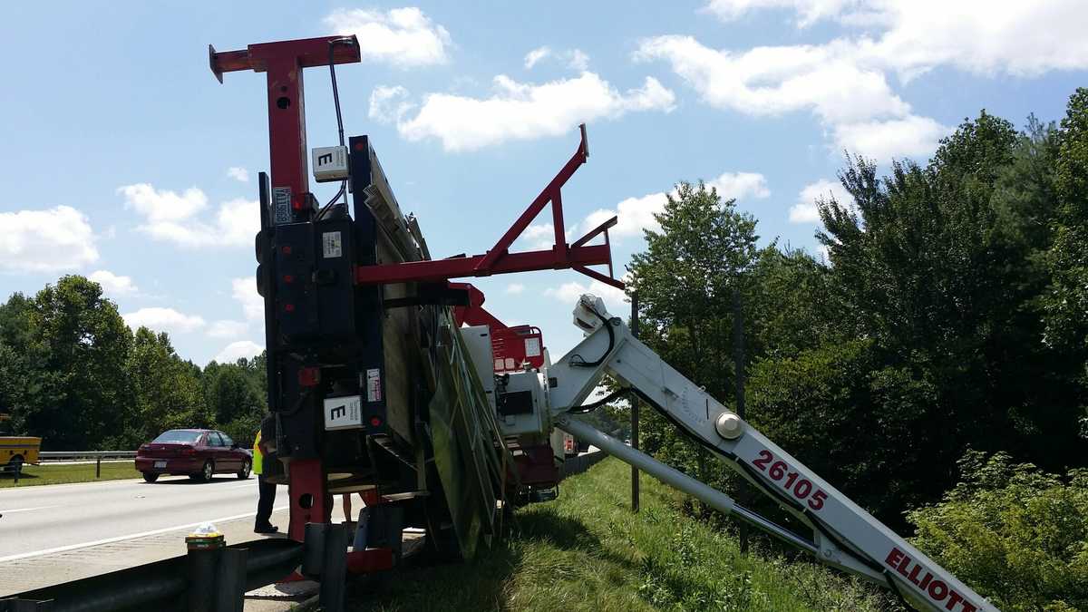 Photos Crane Accident Shuts Down I 40 West