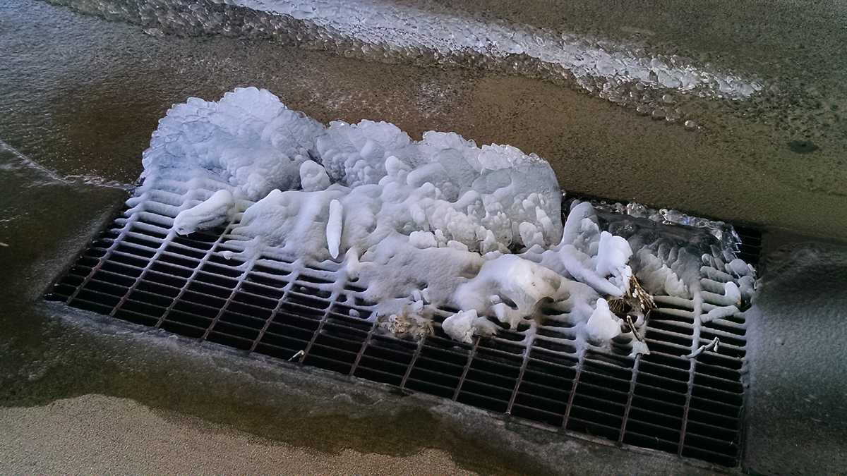 Images What does car wash look like frozen?