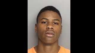 Javon Mack: wanted for attempted murder