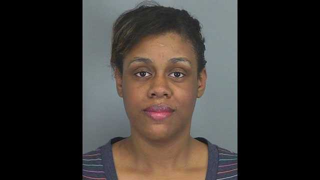Mother charged with leaving children alone again