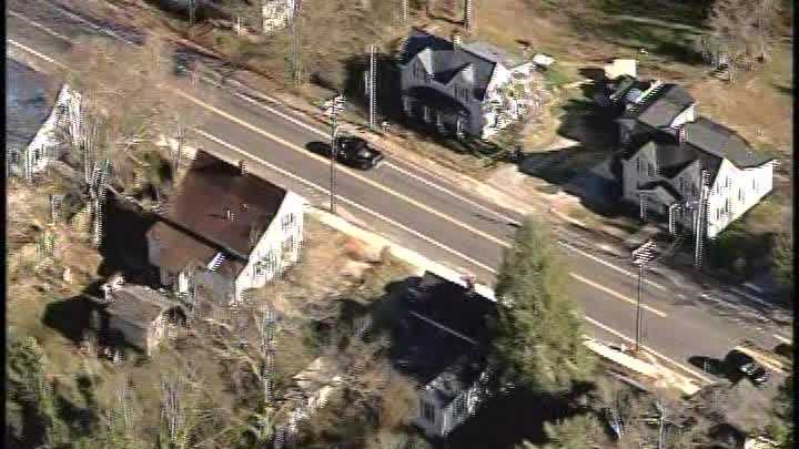 Sky 4 is overhead as deputies chase and take down a triple-homicide suspect in Piedmont.