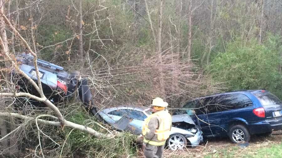 Fire Chief Improper lane change leads to multiplecar pileup