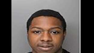 Zytae Quvaze Baker a.k.a. Booman: Wanted for attempted murder and possession of Firearm