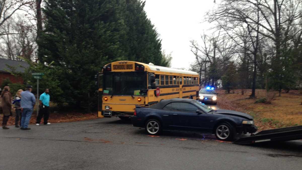 Driver injured in Greenville County school bus crash