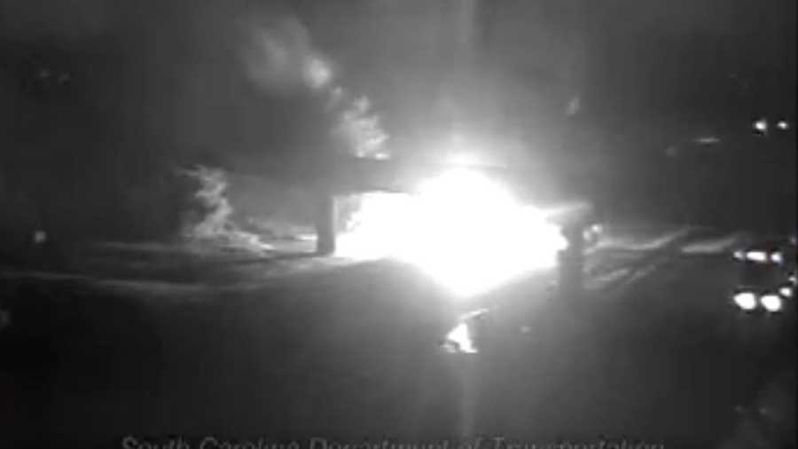 Traffic moving after vehicle fire blocks lanes on I-85