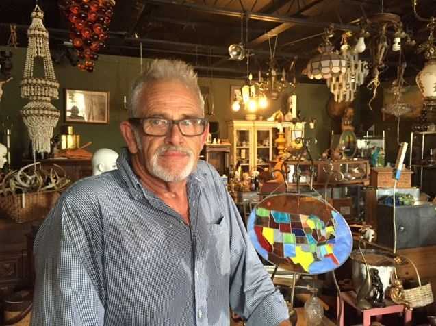 Store known for eclectic merchandise and colorful owner to close