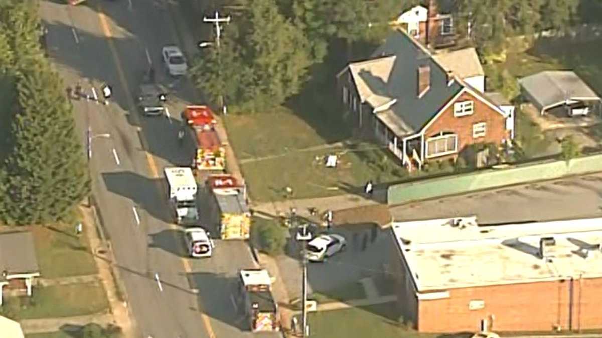 Firefighters respond to deadly Greer fire