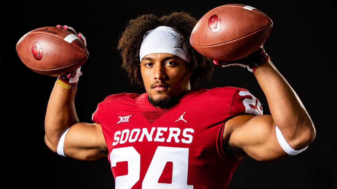 Sooners unveil new OUxJordan football uniforms