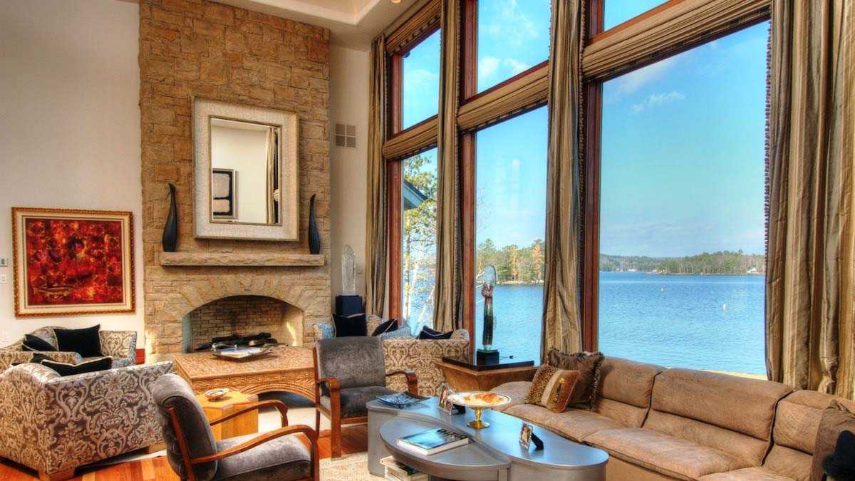 Remarkable home for sale Lake Winnipesaukee for 9.5M