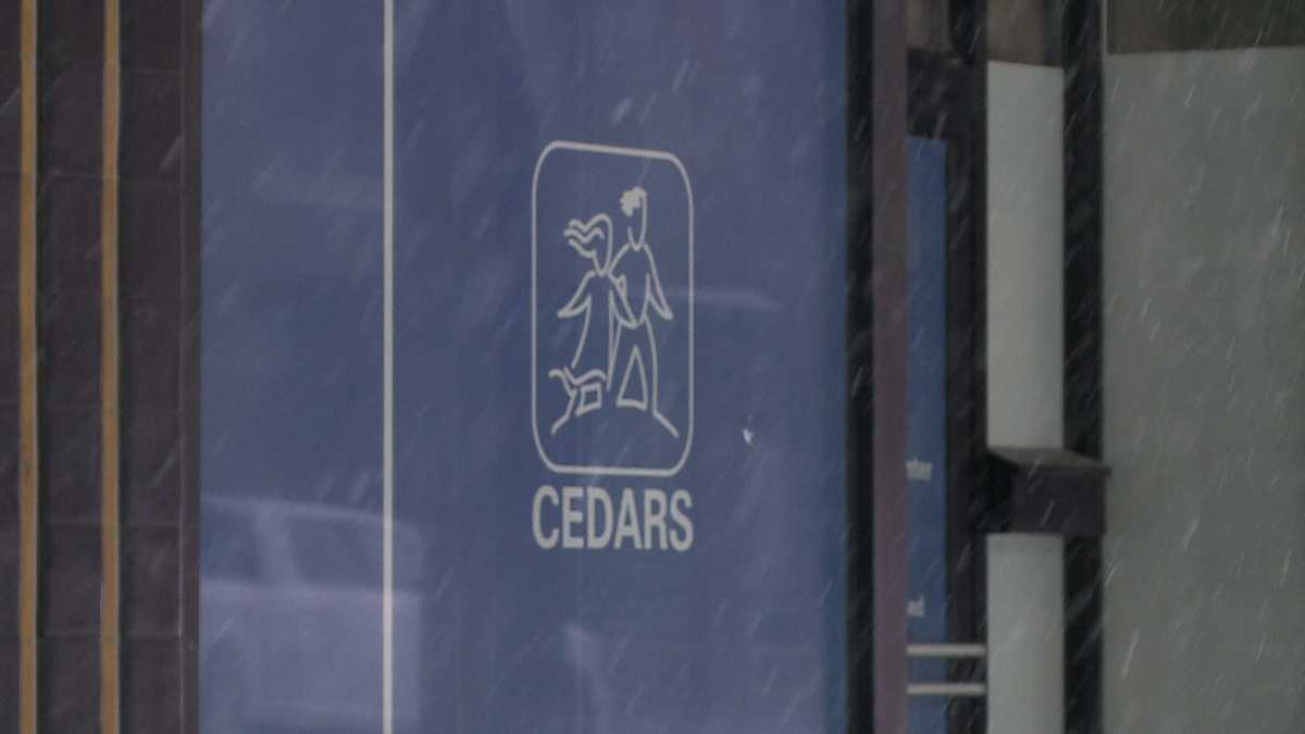 Lincoln shelter helps homeless runaways stay warm