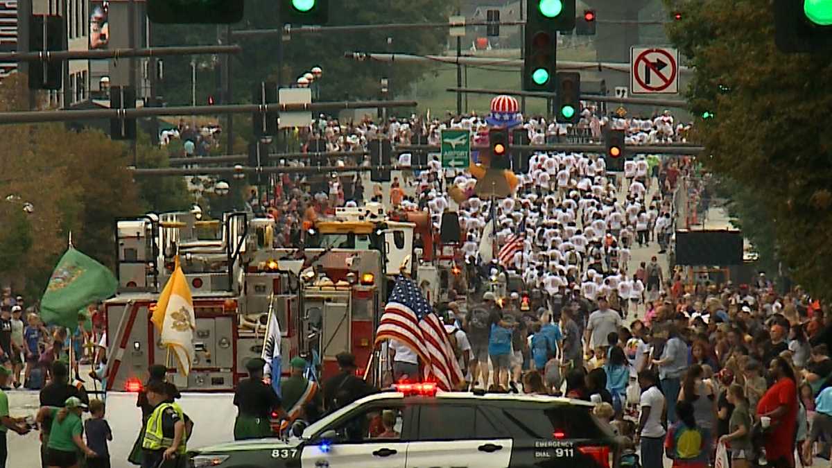 PHOTOS Thousands turn out for Omaha's Labor Day parade