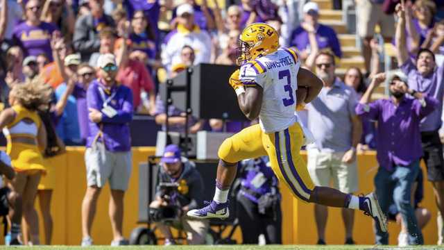 Davis-Price, LSU stun turnover-prone No. 20 Florida, 49-42 - Vimarsana News