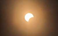 partial solar eclipse in salinas.