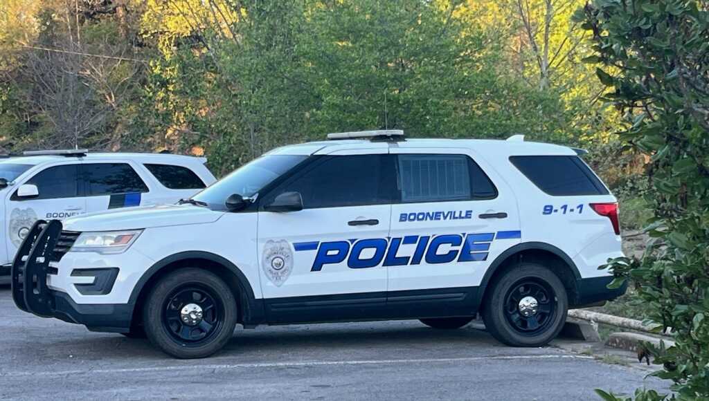 Arkansas State Police investigating deadly shooting in Booneville