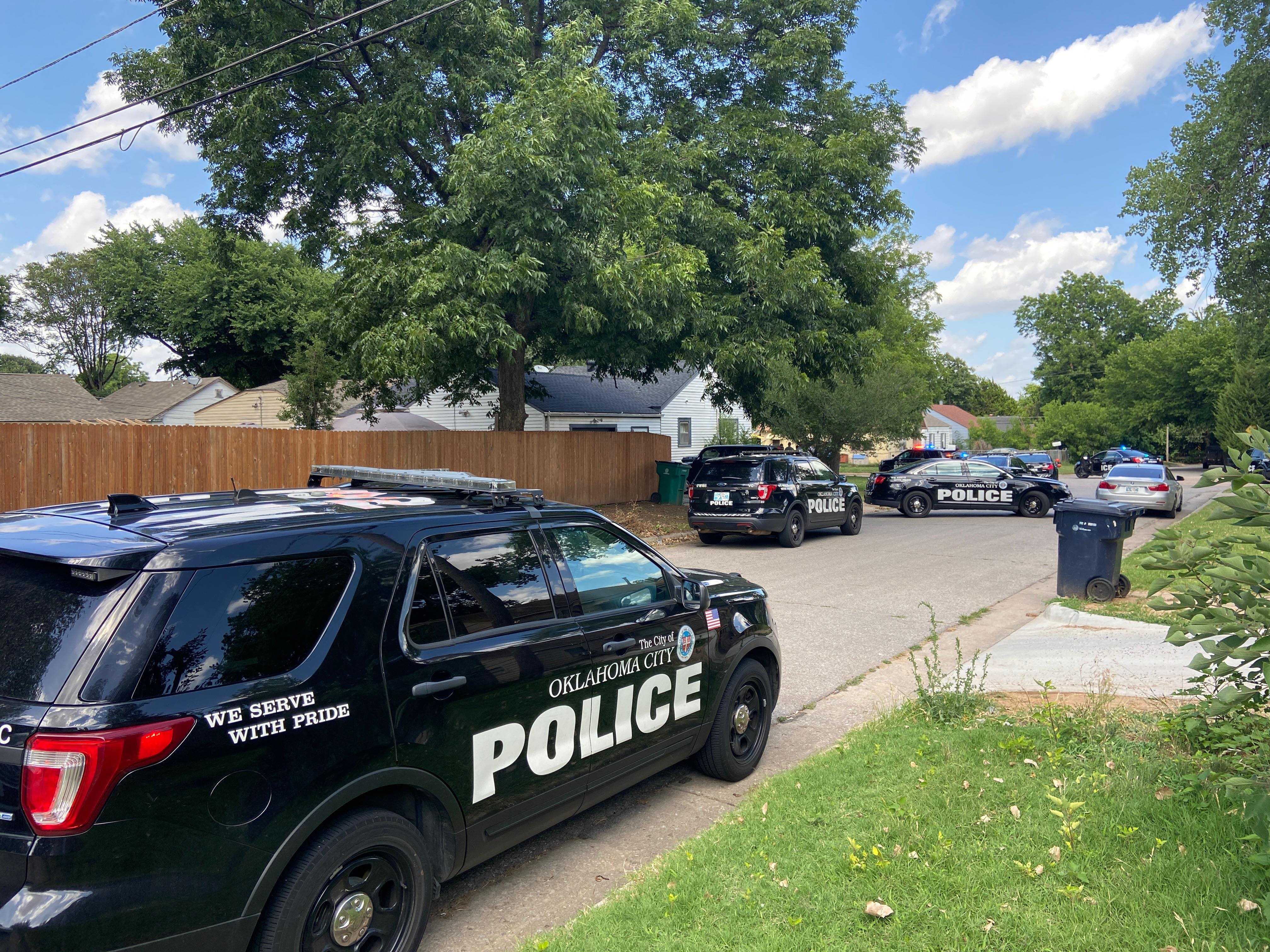 Man In Custody, Body Found Inside Home After Hourslong Standoff In ...