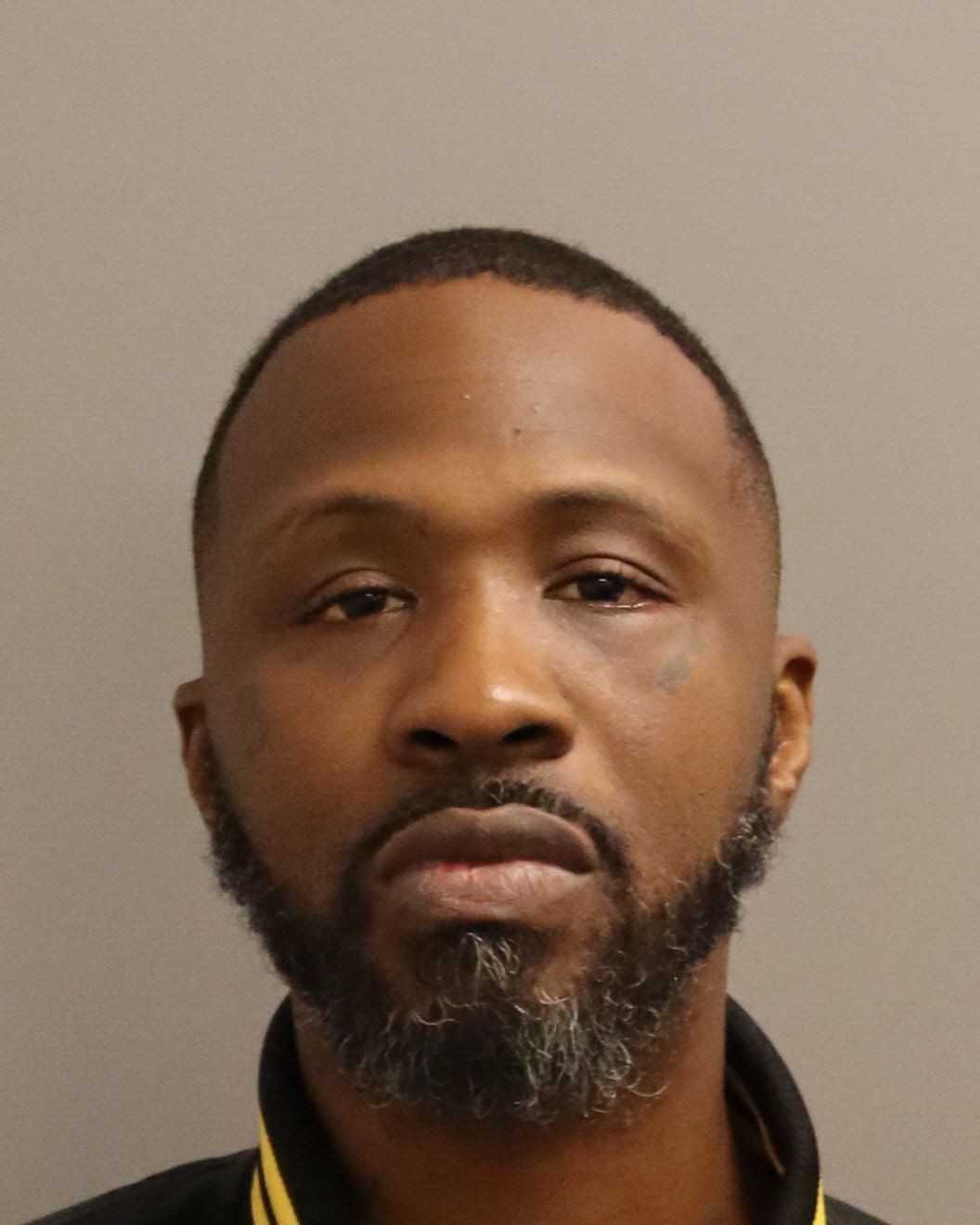 3-hour standoff in South Carolina ends in arrest of murder suspect - WYFF