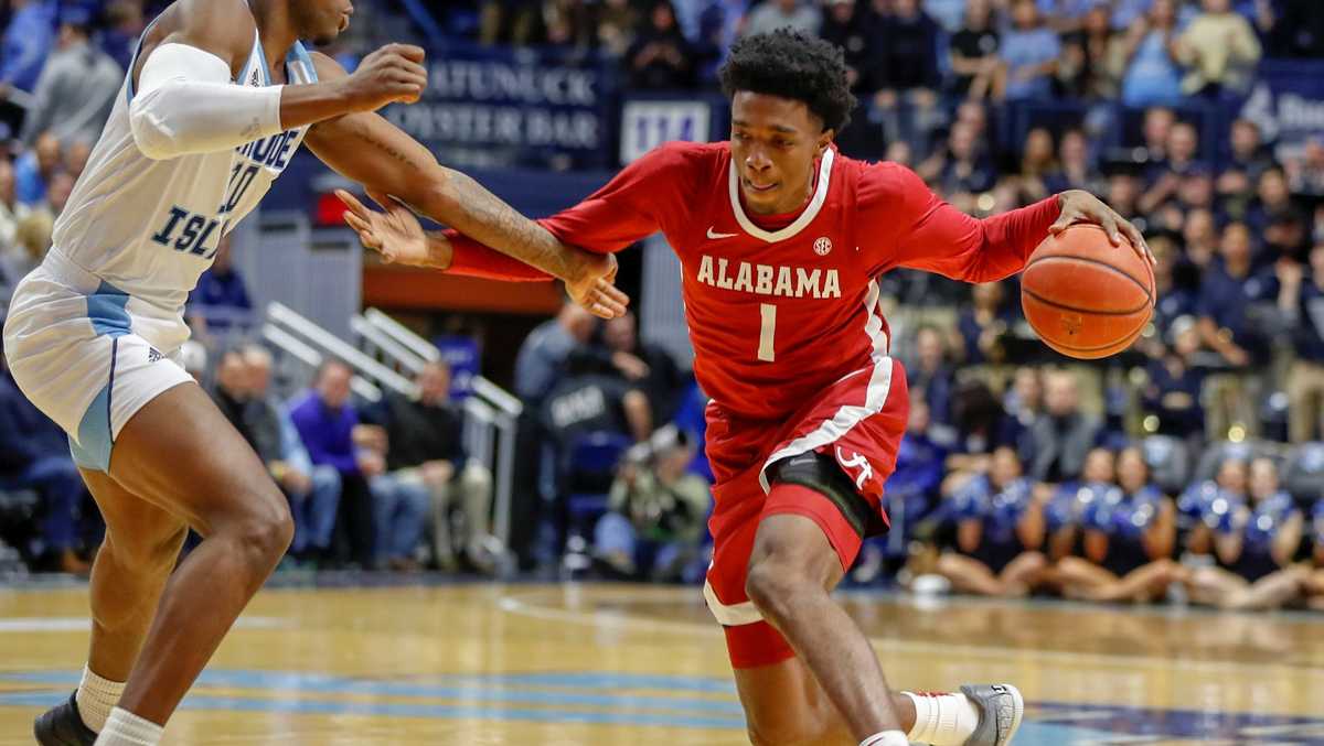 Alabama’s Herbert Jones out indefinitely with fractured wrist