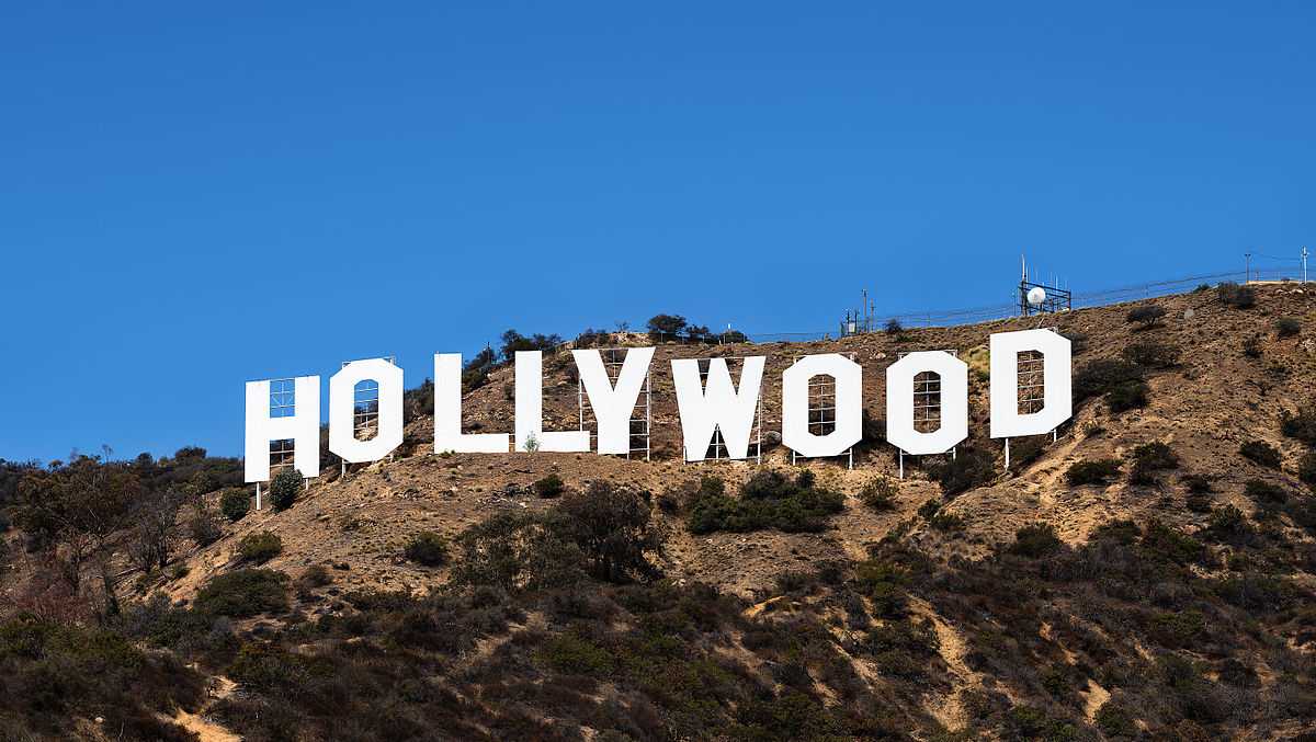 Hollywood Burbank Airport - Wikipedia