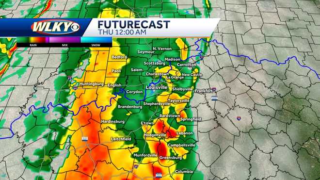 Louisville weather: Chances for strong storms at night