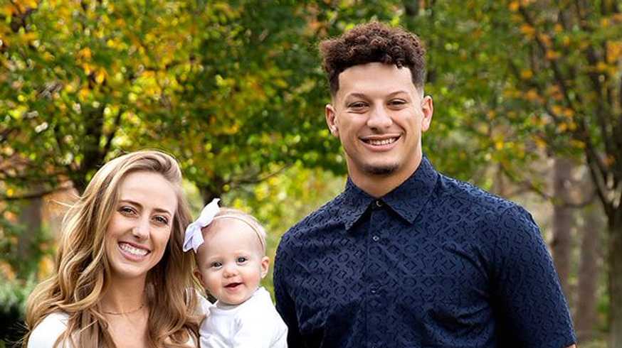 Patrick Mahomes Fiancée's 'Team Brittany' Shirts Flying Off