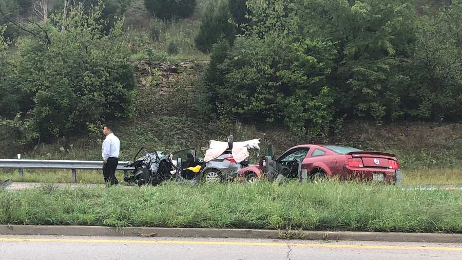 Crash closes Missouri 152 Friday afternoon near Hampton Road