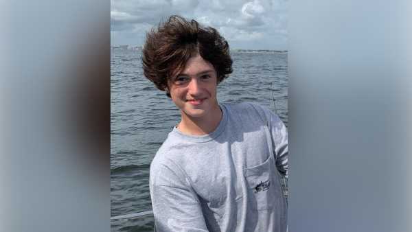 Body found in Ohio River identified as Prospect teen kayaker missing ...