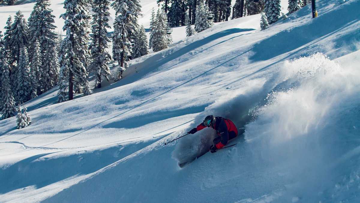 find-out-when-your-favorite-sierra-ski-resort-is-closing