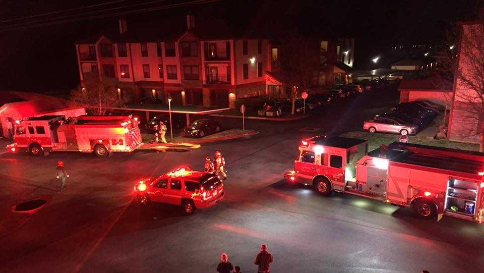 Crews respond to fire at apartment complex in Rogers