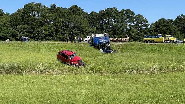 Off-duty Canton police officer injured in multi-vehicle crash - Vimarsana News