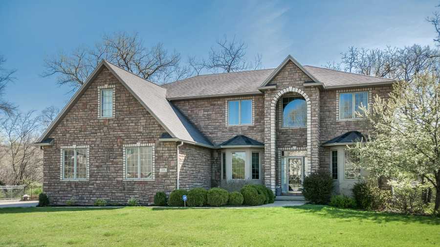 Peek Inside this week's Property Listing