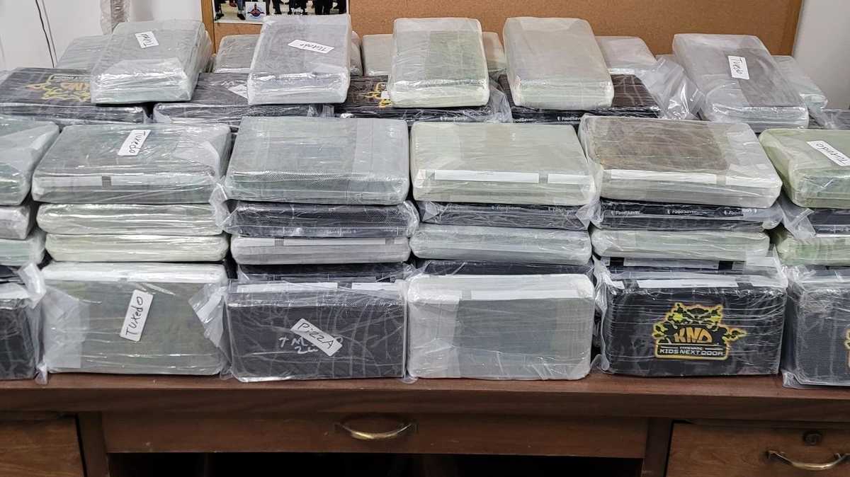 California man arrested after troopers find more than 240 pounds of cocaine during semi-truck inspection