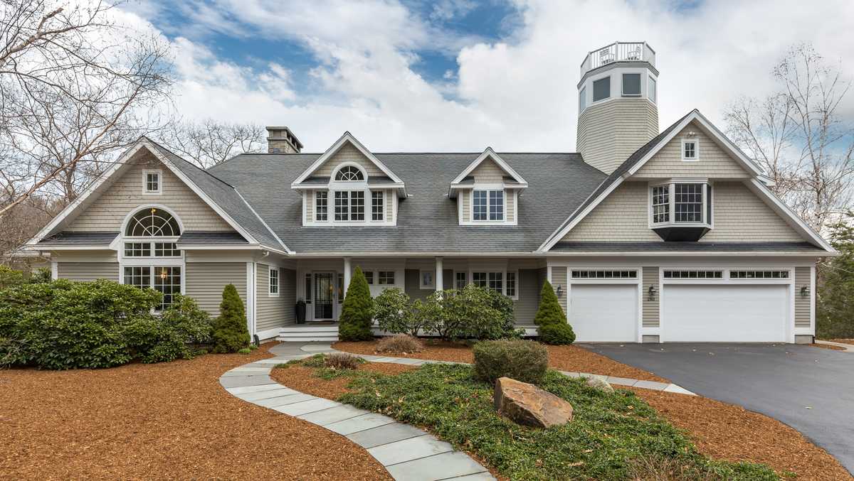 Exquisite home on private, wooded lot on market for 1.77M