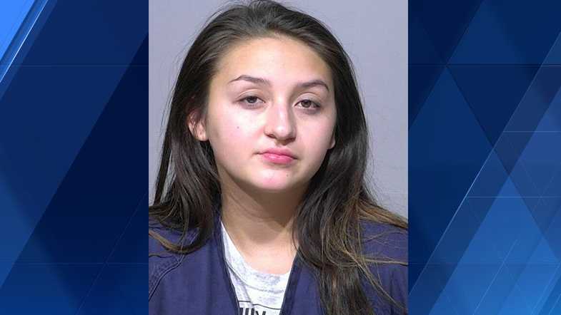 Woman 18 Accused Of Driving Drunk Speeding Leading Deputies On Chase