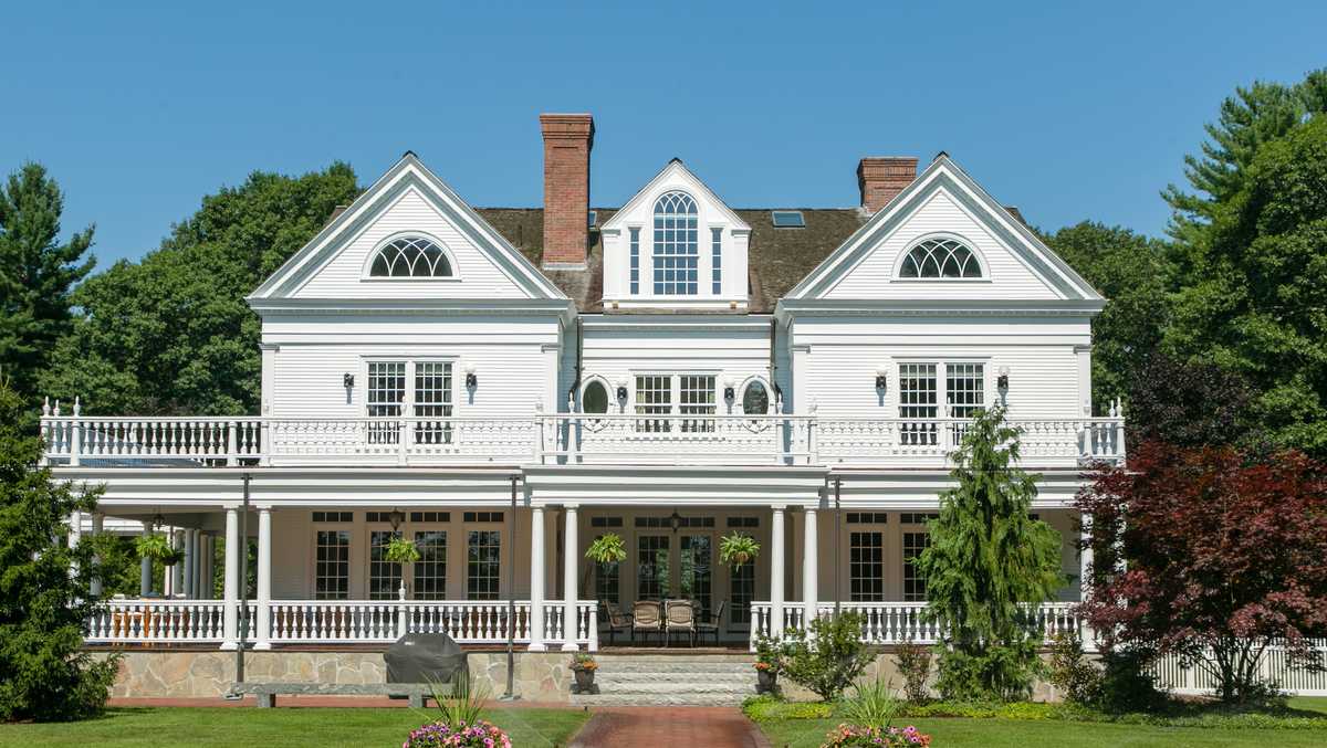 Revival estate on market for 5,495,000