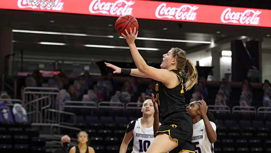 Iowa Hawkeyes forward/center Monika Czinano (25) makes a basket during the first quarter of their game at Welsh-Ryan Arena in Evanston, IL on Saturday, January 9, 2021. (Stephen Mally/hawkeyesports.com)