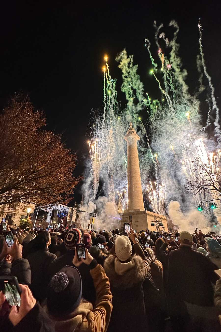 See the 2022 Washington Monument lighting in Baltimore