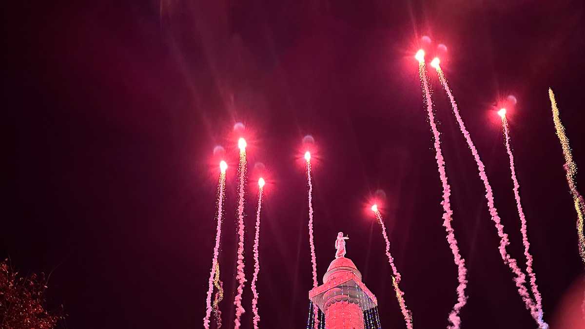 Washington Monument lighting 2022 in Baltimore Photo Gallery