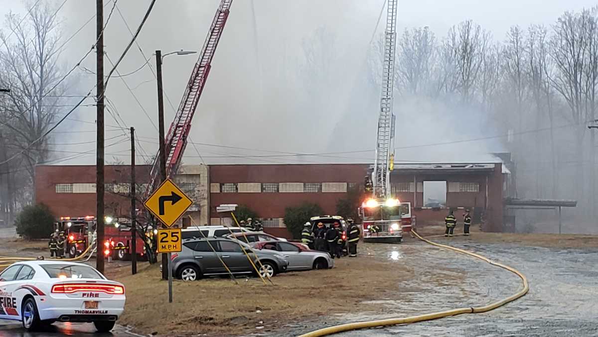 Vacant building fire under investigation in Thomasville