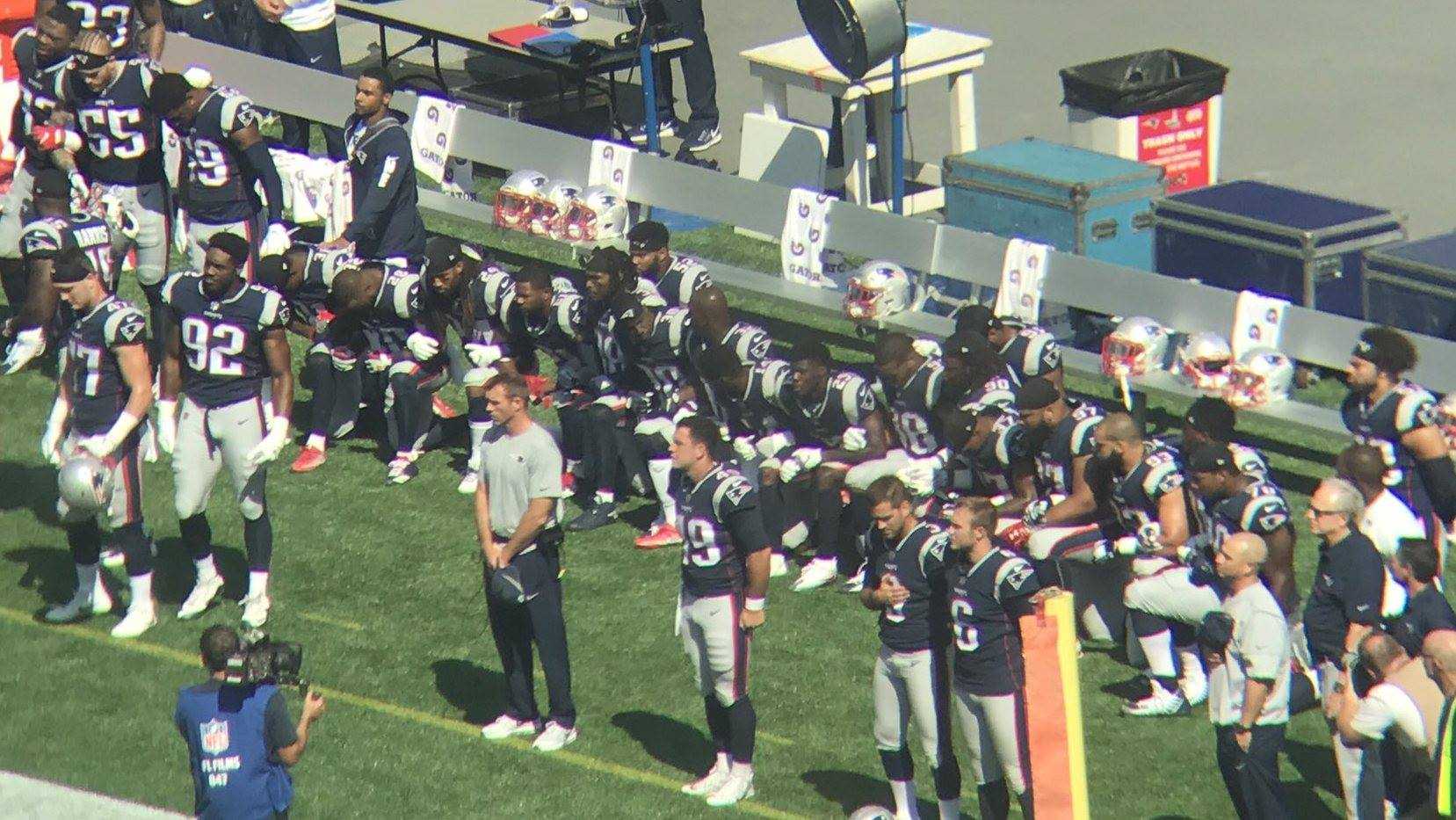 Players from almost every NFL team kneel, lock arms, more for national  anthem: 'There is no greater unifier'