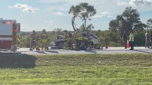 wpbf.com - Malcolm Shields - 5 transported to hospitals following crash on I-95 in Martin County