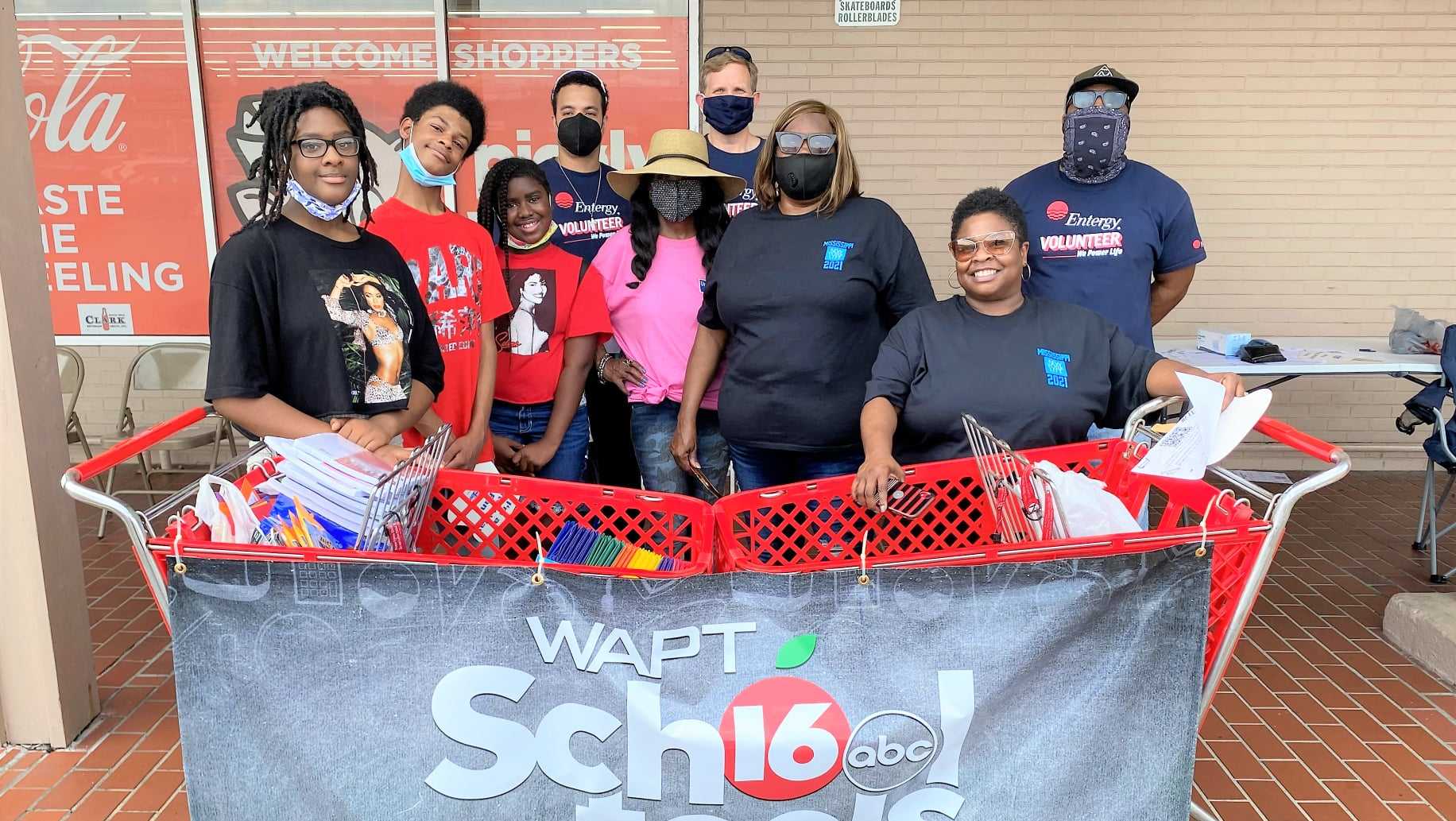 'School Tools' collects school supplies for metro students - Vimarsana News