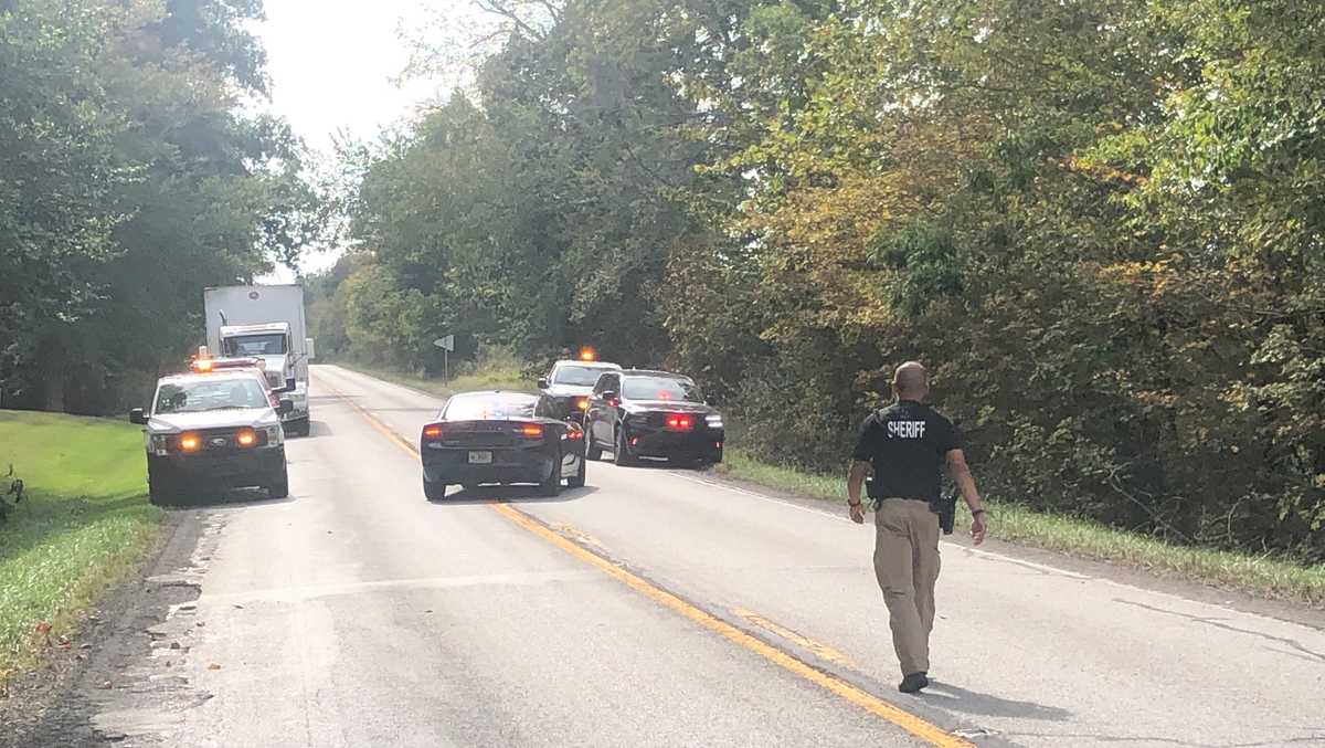 Body of missing man found on side of road by mowing crew