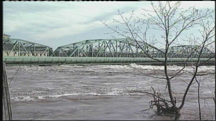 Video 30 years since devastating flood of 1987