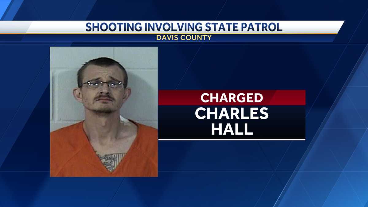 Ottumwa man shot by officer is charged with attempted murder - KCCI